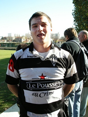 clark avec le maillot du Pouss'