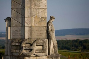 Monument aux morts du Chemin des Dames